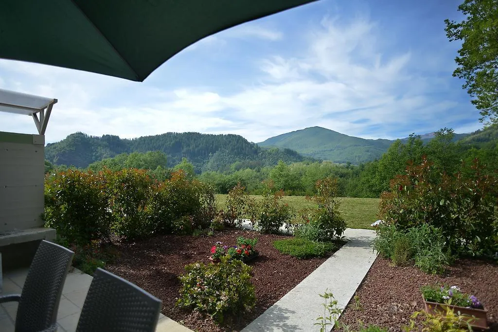 Farm stay Il Mulin Vecchio Villa Camporgiano Italy